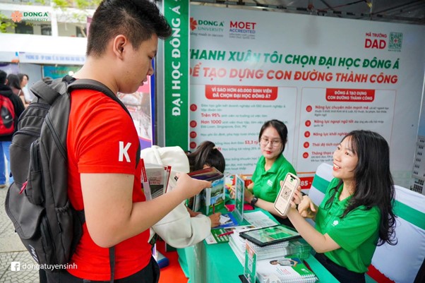 Học bổng hấp dẫn